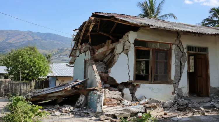 BPBD Ende Catat 1.798 Rumah Rusak akibat Gempa