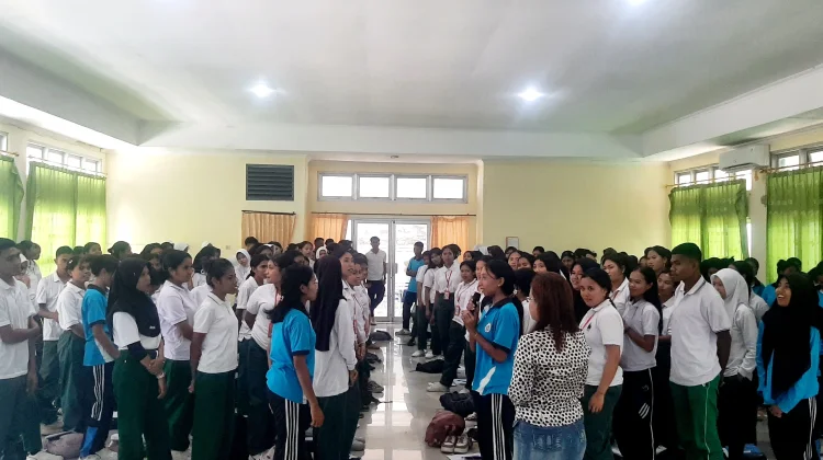 Mahasiswa Keperawatan Dilatih Bertanya Tepat untuk Gali Keluhan Pasien