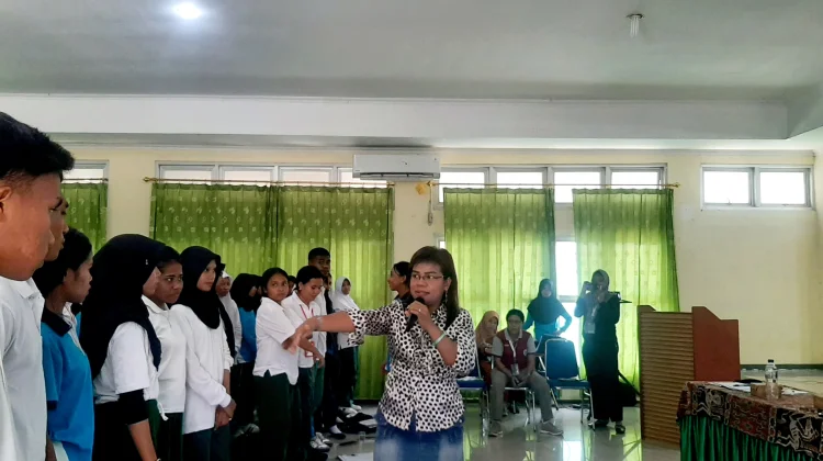 Jadi Perawat dan Pasien, Mahasiswa Keperawatan Praktik Cara Berkomunikasi