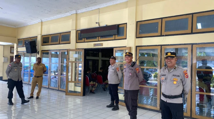 Polres Ende Kawal Aksi APDESI dan PPDI, Aspirasi Berlangsung Damai