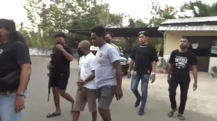 Polisi Tangkap Terduga Penipu Wisatawan Asing di Labuan Bajo, Kerugian ...