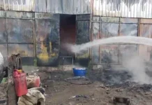Gudang Oven Kopra di Wailiti Terbakar
