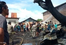 Damkar Sikka Padamkan Kebakaran di Alok Barat