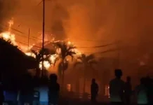 Akses Jalan dan Kerumunan Warga Hambat Mobil Damkar di Permukiman