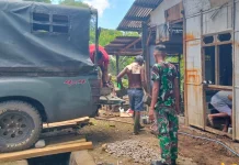 Sinergi TNI-Warga Percepat Pembangunan Rumah Layak di Desa Bekor Sikka