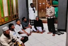 Polres Flores Timur Sambang Warga Cegah Tawuran Selama Ramadhan