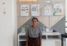 Perjuangan Regina, 25 Tahun Gadai Demi Pendidikan Anak