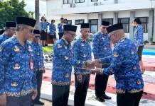 Pemkab Lembata Serahkan SAKIP Award kepada 36 Penerima