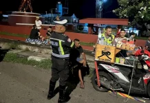 Patroli Lampu Biru Satlantas Flores Timur Cegah Pelanggaran Malam Hari