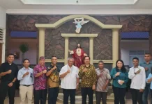 Uskup Maumere dan Direktur Pendidikan Katolik Kemenag RI Dukung Penegerian SMAK