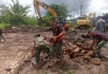 TMMD Ke-127, Peluh Prajurit dan Warga Werang Ukir Harapan Desa