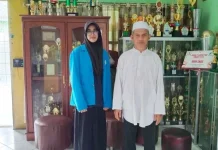 Mahasiswa FKIP Pendidikan Fisika Unflor Ende Belajar Modul Ajar di MAN Ende