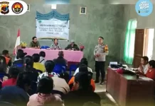 Bhabinkamtibmas Hadiri Musyawarah RKPDES Boradho, Tekankan Transparansi