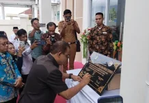 Bupati Ende Resmikan Pusat Layanan Haji