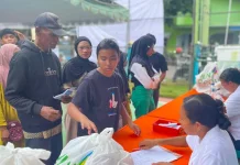 PLN Sediakan 1.200 Paket Sembako Ramadan bagi Masyarakat Lembata