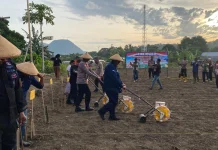 Polres Ende Tanam Jagung Serentak di Nanganesa