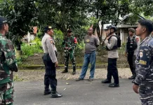Patroli Gabungan TNI–Polri Jaga Kondusivitas Adonara Timur