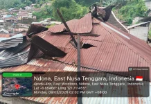 Angin Kencang , Rusak Dua Rumah Warga Wolotopo Timur