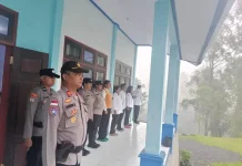 Polisi Tanamkan Disiplin dan Nasionalisme di Sekolah