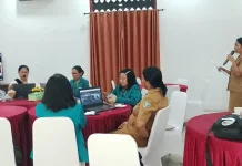 Ketua TP PKK Flotim Lantik Tiga Ketua PKK Kecamatan Solor
