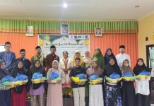 Kemenag Nagekeo Gelar Joyful Ramadan, Salurkan 50 Paket THR untuk Mustahik