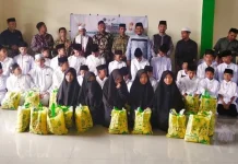 Kemenag Manggarai Barat Salurkan THR Santri dan Edukasi Remaja di Mbeliling