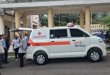 BNI Serahkan Ambulans Aspirasi Julie Laiskodat untuk Puskesmas Ahmad Yani
