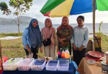 Lapak Ndao Ende Ramai Warnai Senja Ramadhan