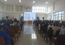 Unika Ruteng Bedah Buku Karya Bonefasius Rampung