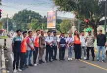 Pemuda Kristen Turut Amankan Salat Id di Ende
