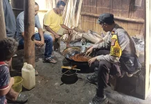 Dari Sopi ke Gula Merah, Langkah Humanis Polisi Dampingi Warga Kuwus Barat