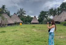 Mahasiswi Belgia Teliti Rumah Adat Nunungongo
