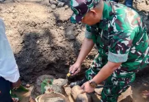 Dandim Manggarai Pimpin Peletakan Batu Pertama Jembatan Garuda Kampung Rabo Reok