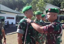 Dandim Ngada Pimpin Kenaikan Pangkat, Prajurit Diminta Lebih Profesional