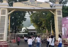 Ribuan Warga Padati Kota Larantuka jelang Semana Santa