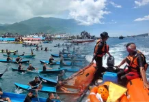Basarnas Maumere Kerahkan Personel dan Alut Laut Amankan Semana Santa Larantuka