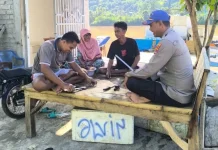 Sat Polairud Polres Manggarai Sambangi Nelayan Reok, Tekankan Keselamatan Melaut