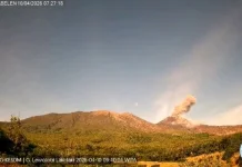 Erupsi Lewotobi Laki-laki, Kolom Abu 500 Meter Mengarah ke Timur Laut