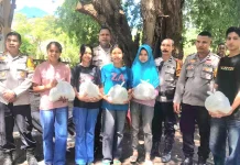 Sat Binmas Polres Nagekeo Gelar Bansos dan Himbauan Kamtibmas