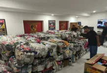 Polda NTT Gagalkan Penyelundupan 157 Ballpress Pakaian Bekas