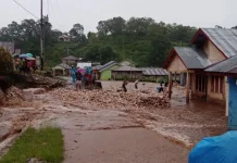 Banjir Bandang Landa Desa Manong, Puluhan KK Terdampak, Kerugian Capai Puluhan Juta