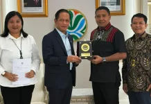 Bupati Sikka Ajukan Dukungan TPS 3R ke Menteri