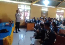 Polisi, Mahasiswa, dan Warga Dialog di Nduaria
