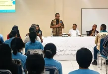 Gubernur NTT Tinjau Pembelajaran Bahasa Jepang Maumere