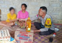 Sentuhan “NTT Penuh Kasih”, Polres Manggarai Timur Ringankan Beban Anak Yatim Piatu