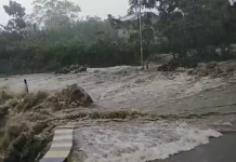 Banjir Kembali Rendam Jalur Ende–Bajawa, Akses Transportasi Terganggu