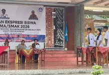 Debat Pelajar Kupas AI, MBG, dan Penggunaan Medsos