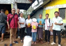 Kemensos Salurkan Bantuan untuk Tasya dan Warga Rentan Lain di Rana Gapang