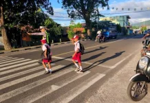Satlantas Polres Flotim Hadir di Sekolah, Wujudkan Keselamatan Berlalu Lintas