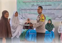 Bhabinkamtibmas Tekankan Disiplin dan Anti-Radikalisme di MAS Hidayatullah